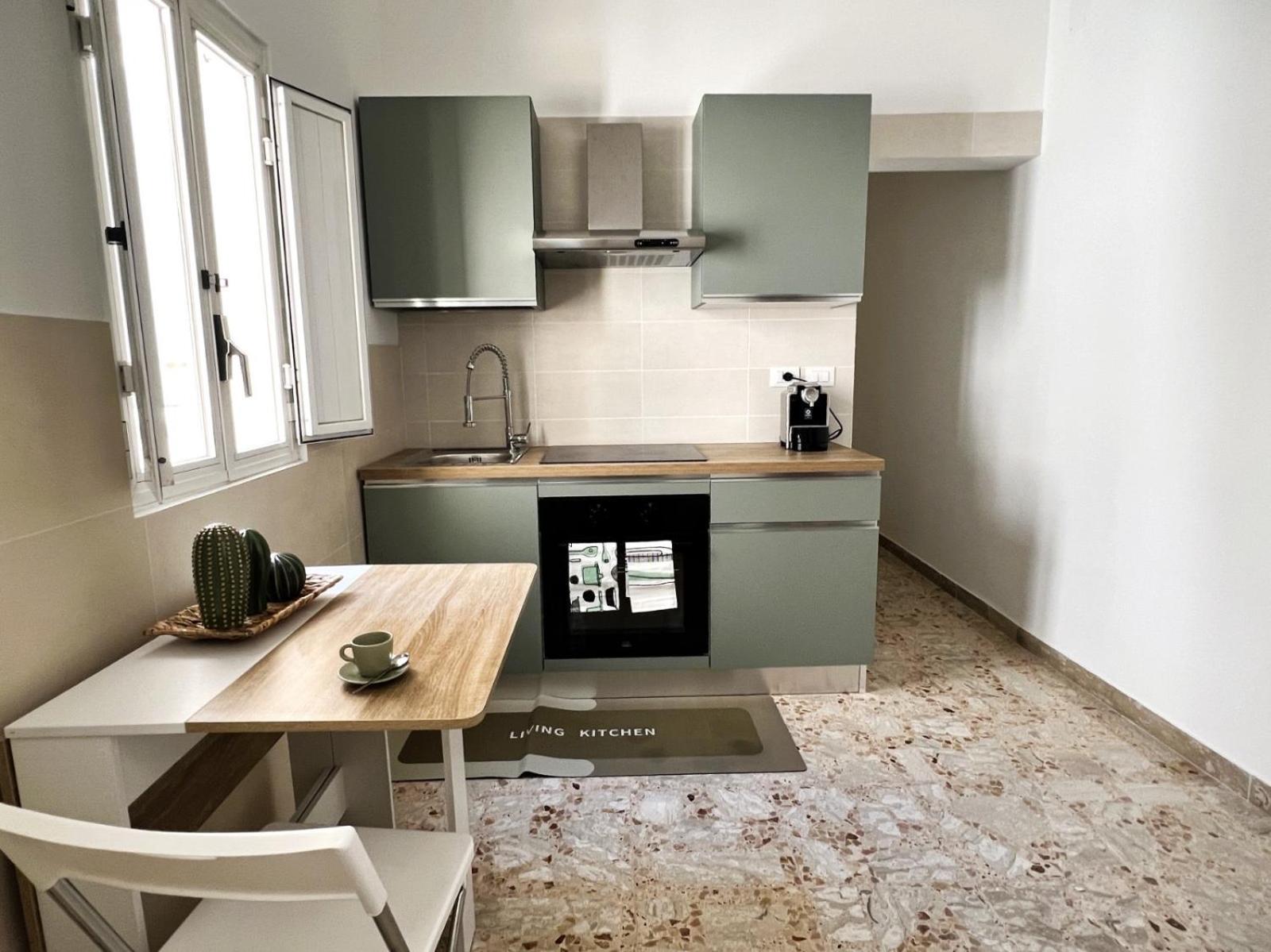 Lucky Corner - Elegant Stay Taranto Eksteriør bilde