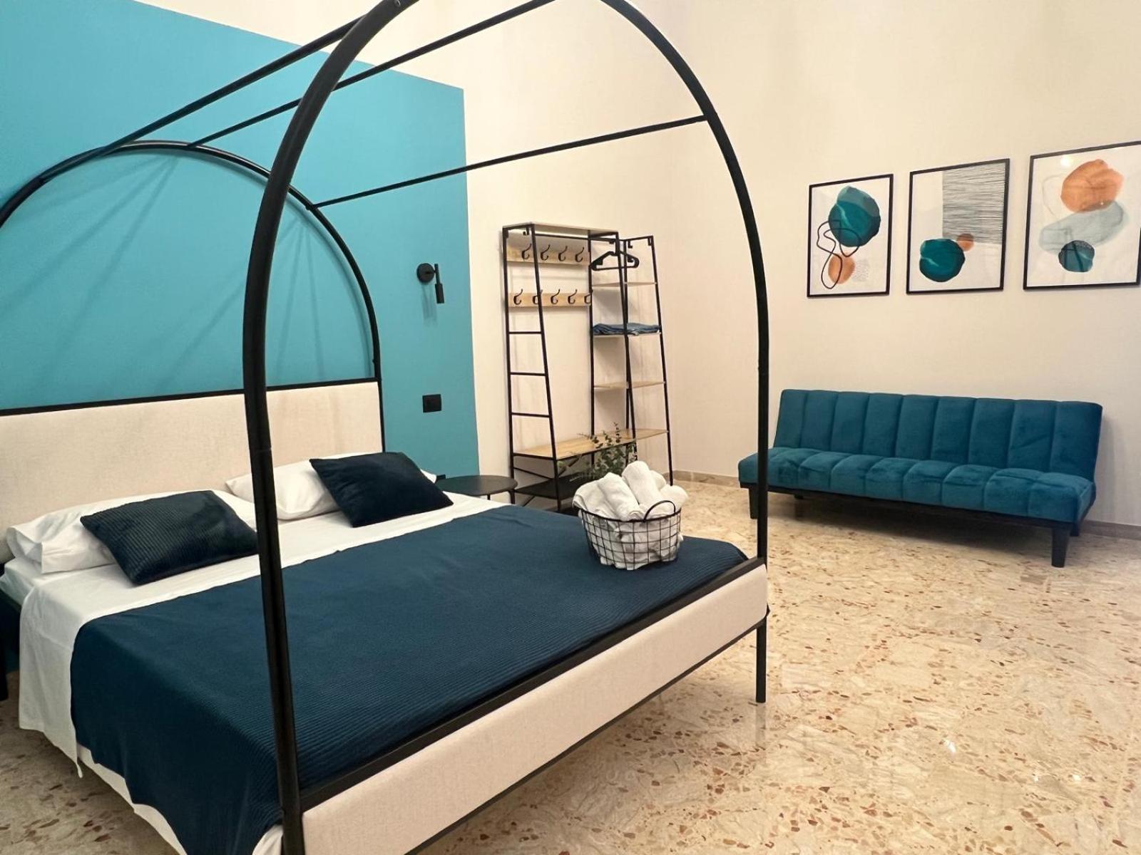 Lucky Corner - Elegant Stay Taranto Eksteriør bilde